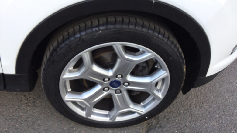 Ford Kuga 2.0 TDCi Titanium Edition 5dr 2WD Diesel Estate